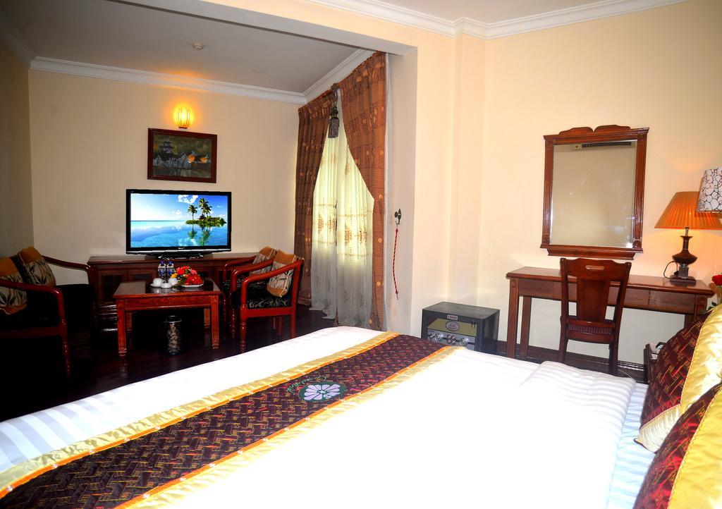 Central Hotel Quảng Ngãi Extérieur photo