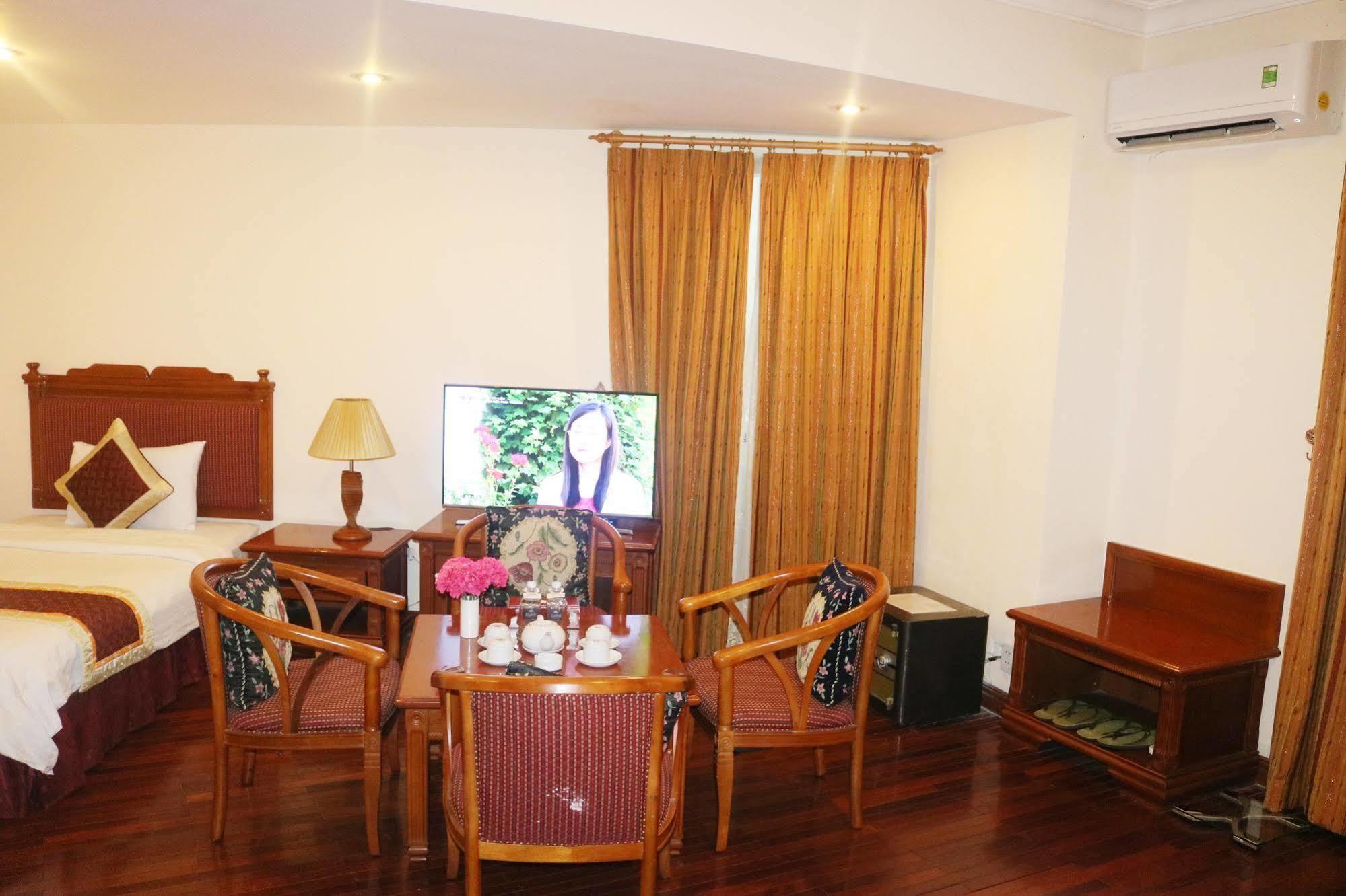 Central Hotel Quảng Ngãi Extérieur photo
