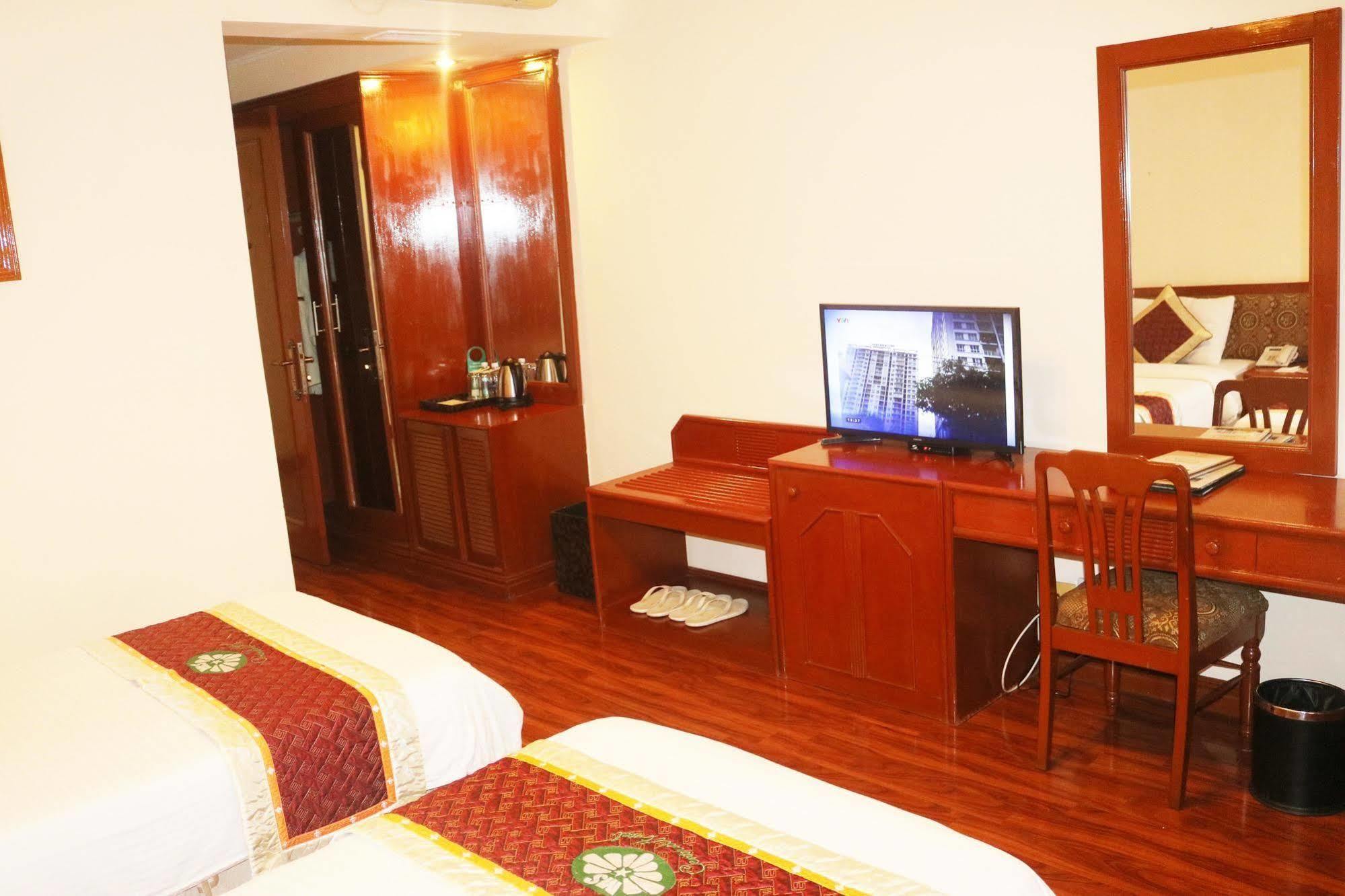 Central Hotel Quảng Ngãi Extérieur photo