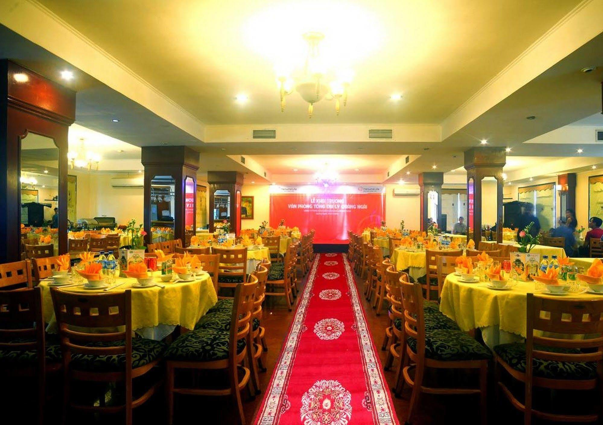 Central Hotel Quảng Ngãi Extérieur photo