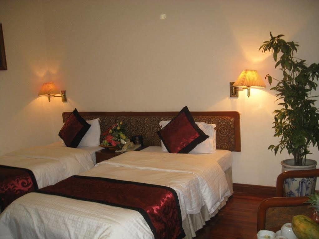 Central Hotel Quảng Ngãi Extérieur photo
