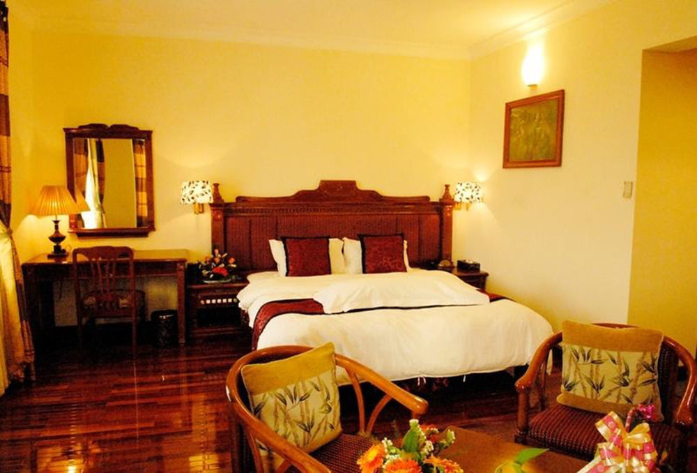 Central Hotel Quảng Ngãi Extérieur photo