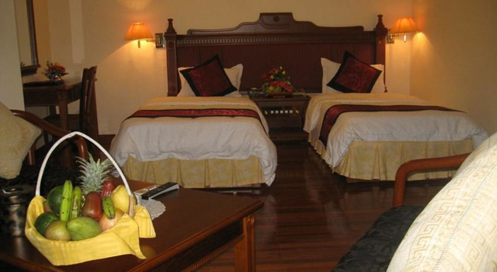 Central Hotel Quảng Ngãi Extérieur photo